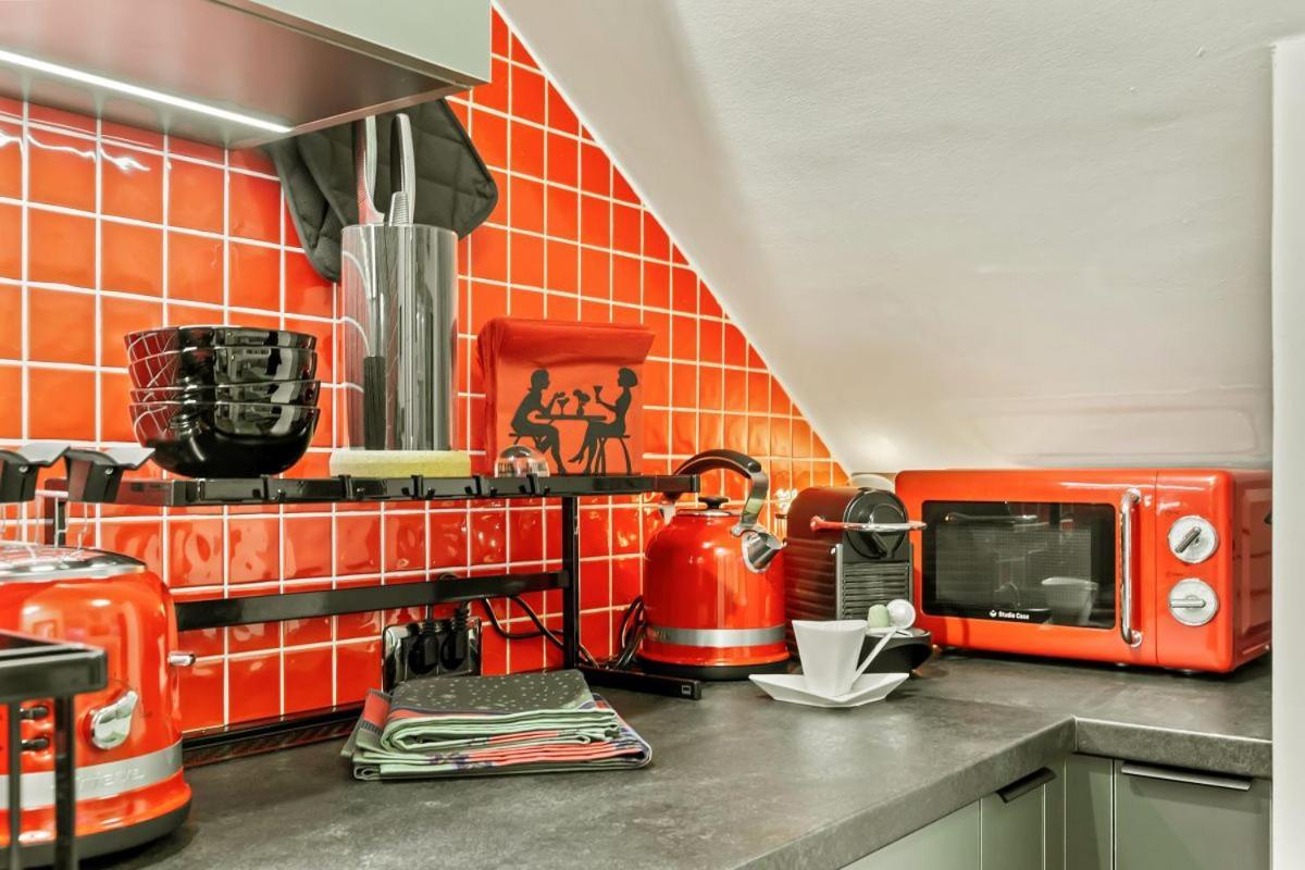 Casa De Povesti - Calea Victoriei Apartment Bucharest